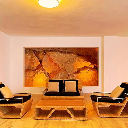 Capella Villa *